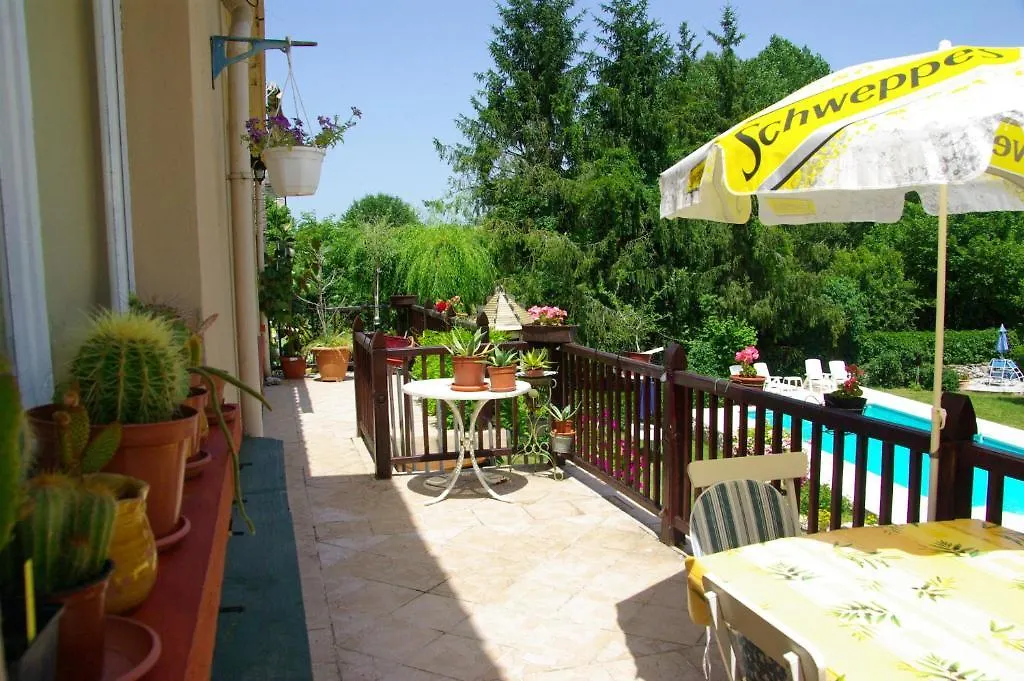 Bed & Breakfast La Bonne Auberge Frayssinet Frankrig